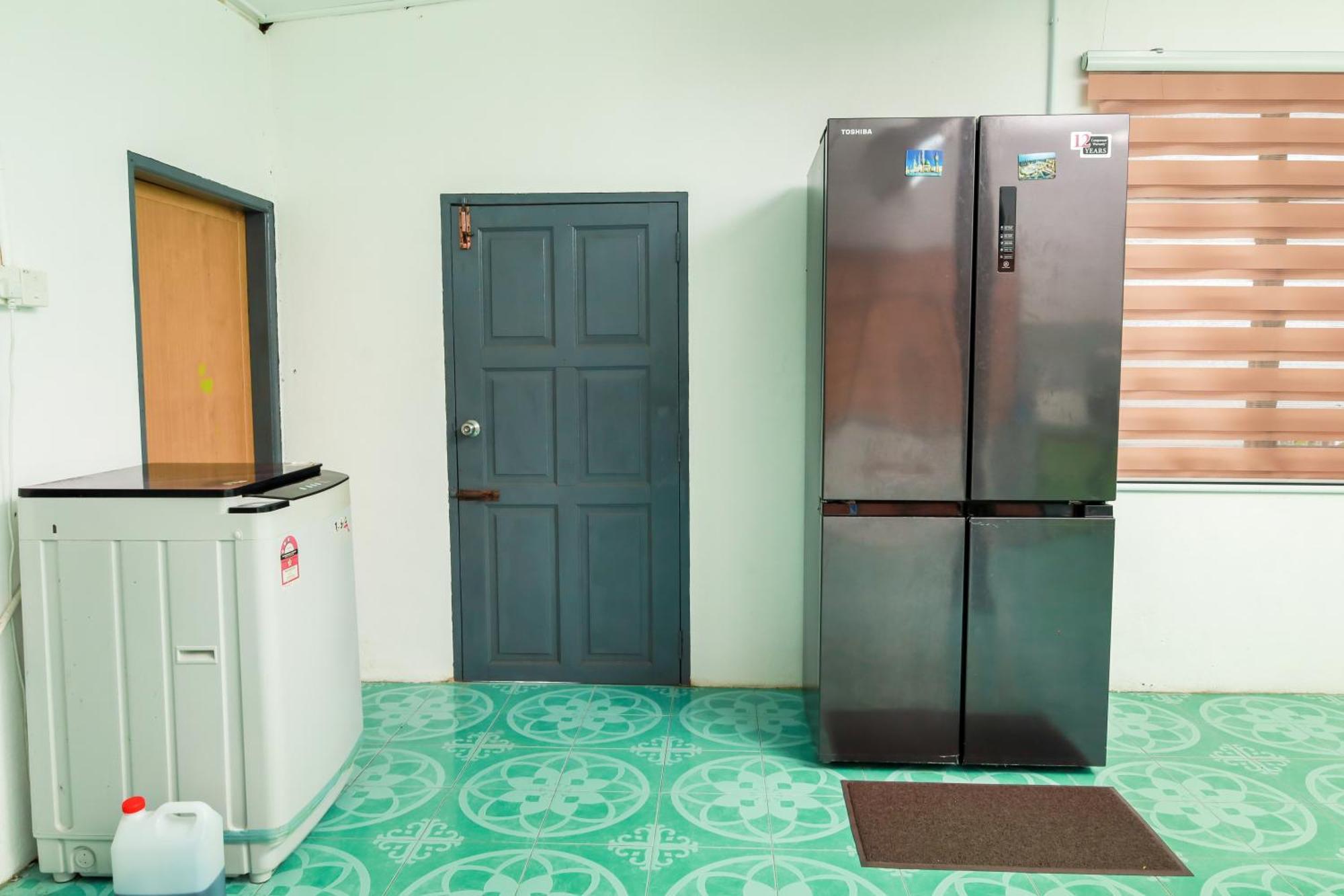 D'Bali Homestay - Private Swimming Pool, Netflix, Internet Wifi ,Cuckoo, Internet Wifi , Dryer, Washing Machine, Aircond Setiap Bilik & Ruang Tamu Pasir Puteh Εξωτερικό φωτογραφία